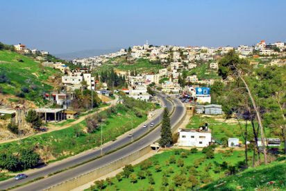 خدش بصري يحيط بمدينة الجنائن