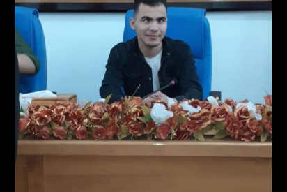 محمد النجار يتحدى الاعاقة ويُبدع